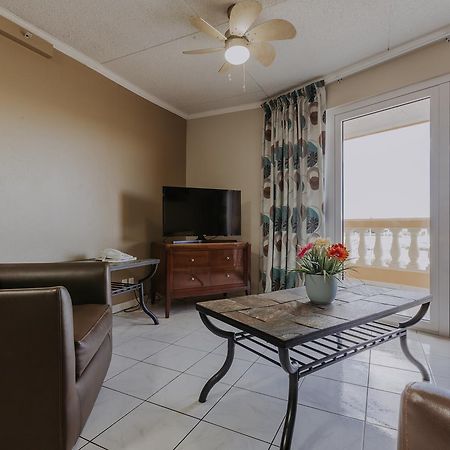 La Quinta Beach Resort Palm Beach Екстер'єр фото